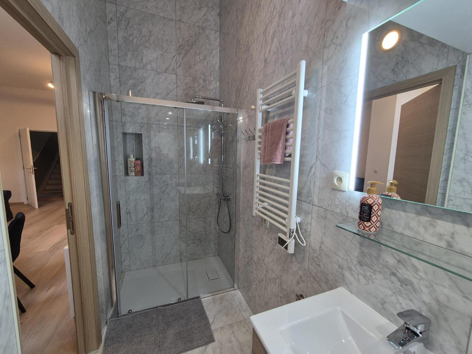 Tasson Snel Apartment Center Of بروكسل المظهر الخارجي الصورة