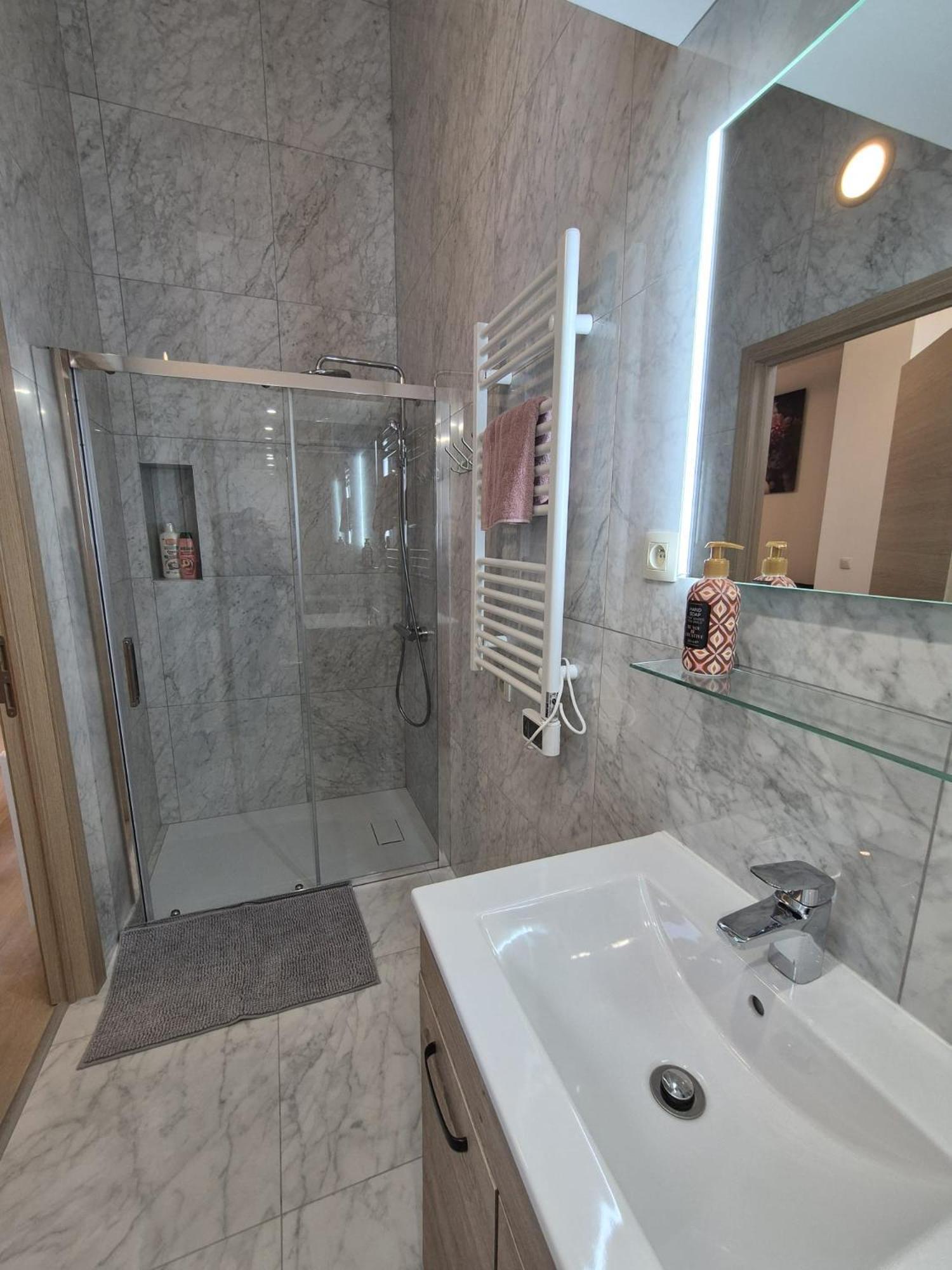 Tasson Snel Apartment Center Of بروكسل المظهر الخارجي الصورة